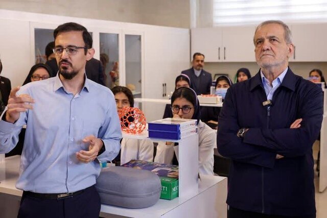 بازدید رئیسجمهور از مدرسه هوشمند فرزانگان شهریار/ تهران پیشتاز تحول آموزشی کشور