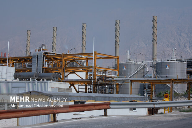 مولدسازی ۳۰ طرح غیرفعال در منطقه ویژه اقتصادی پتروشیمی