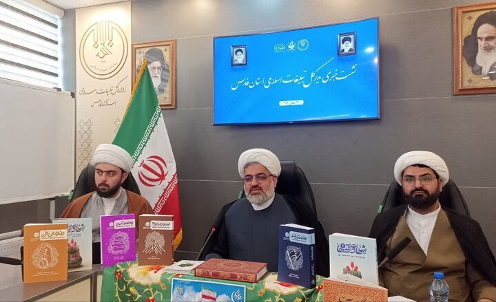 آغاز نهضت ملی «زندگی با آیهها» با هدف گسترش سبک زندگی قرآنی در فارس