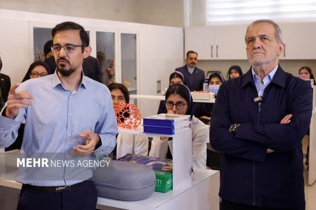 بهارلو: بازدید رئیسجمهور نشان توجه جدی دولت به آموزش فناورمحور است