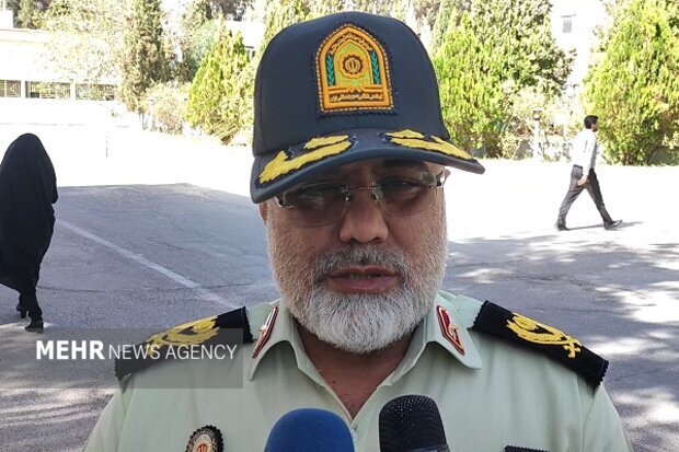 کشف ایزوگام قاچاق و فاقد مجوز قانونی در نیمروز