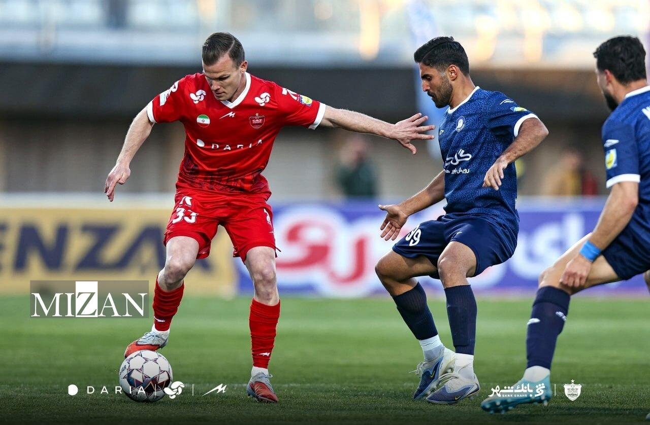 اصلانیان: وقت خداحافظی برخی از بازیکنان پرسپولیس فرا رسیده/ اوسمار توانایی لازم را ندارد؛ تغییر مربی نیاز است