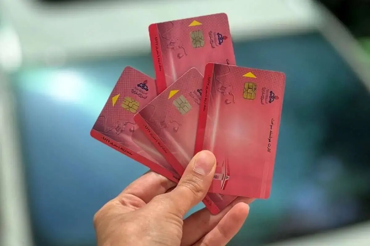 آخرین آمار از خوداظهاری بنزینی چندخودرویی‌ها/ تنها ۳۰ درصد سهمیه بنزین را تعیین تکلیف کردند