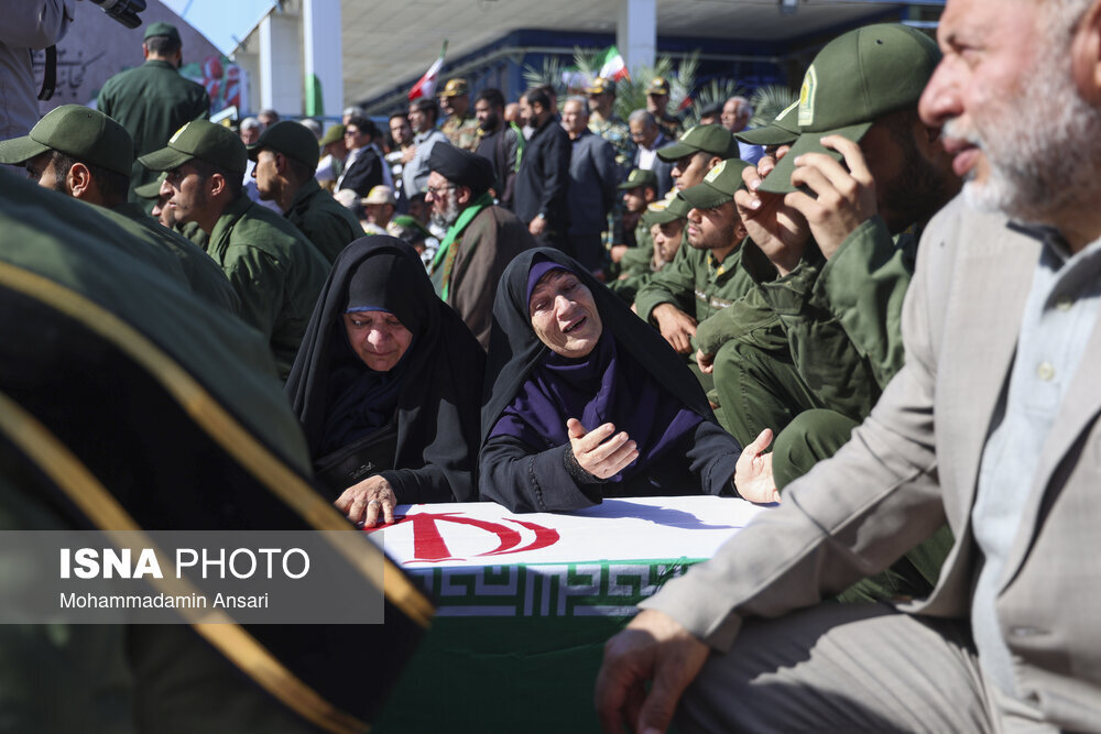 عکس/ورود پیکر پاک ۸۵ شهید دوران دفاع مقدس از طریق مرز آبی اروند به کشور