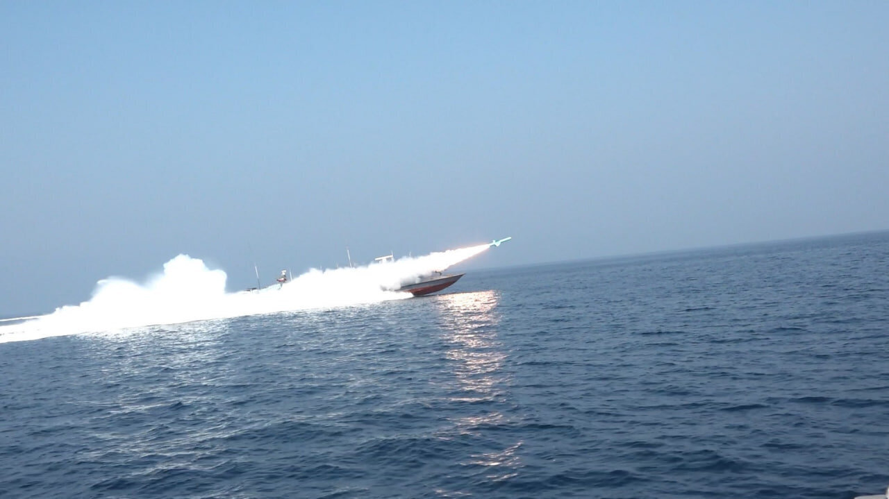 ماجرای موشک خاص سپاه چه بود؟ | تسلیحات ویژه برای رزم دریایی سپاه