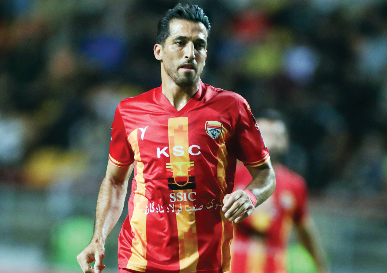 بازگشت وحید امیری به میادین فوتبال