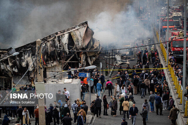 شهرداری غرفه‌های موقت و کمک بلاعوض برای مالباختگان بازار جنت در نظر بگیرد