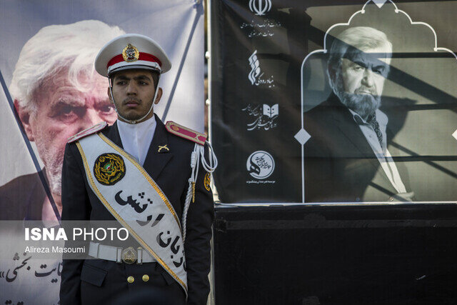 عنایت بخشی در خانه ابدی آرام گرفت