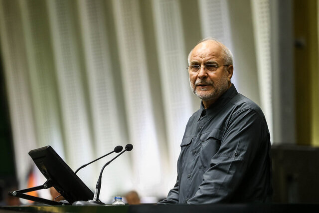 قالیباف: صندوق بیماران صعب‌العلاج از بودجه حذف نشده است