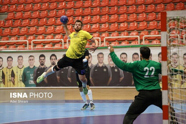 تیم هندبال یاسام کردستان به مصاف رقبای لیگ آیندگان میرود