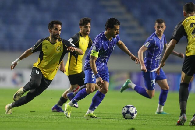 تقابل الحسین اردن و استقلال امروز در «فوتبال برتر»