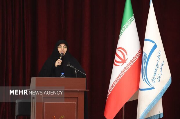 عاشوریان: توجه به تربیت نونهالان سرمایهگذاری برای آینده کشور است