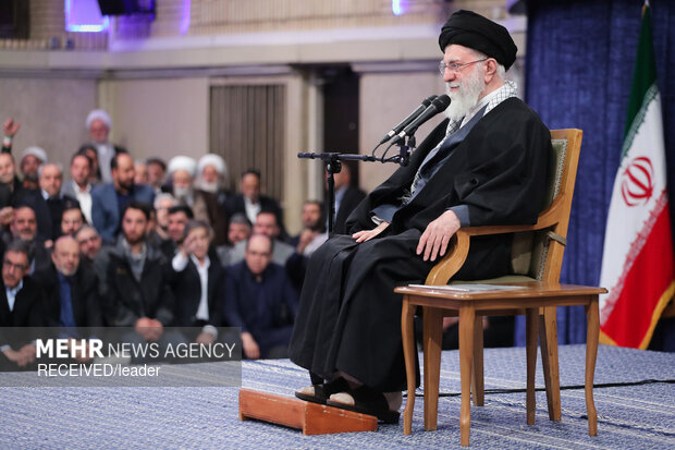 روایت دیدار مردم آذربایجان شرقی با رهبر انقلاب؛ از شعار تا شرافت