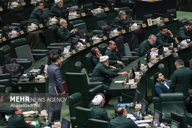 جدول اعتبارات دستگاههای اجرایی در سال آینده تصویب شد