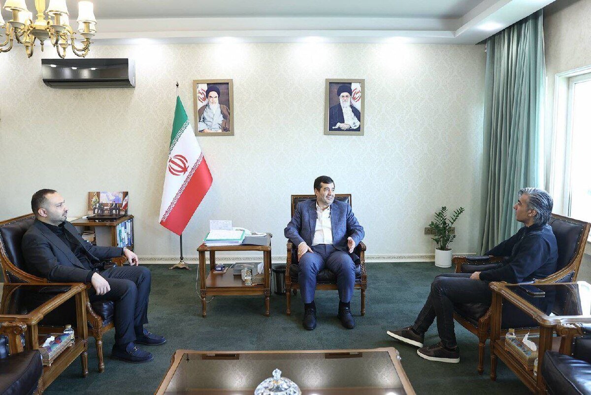 تأکید وزیر ورزش بر تدوین نقشه راه موفقیت فوتسال در جام جهانی