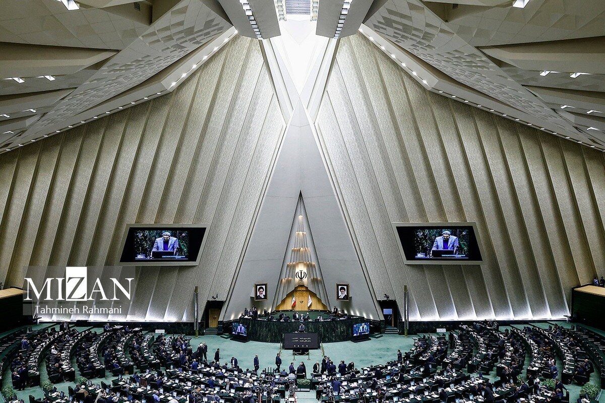 دخل و خرج دولت در سال ۱۴۰۵ مشخص شد