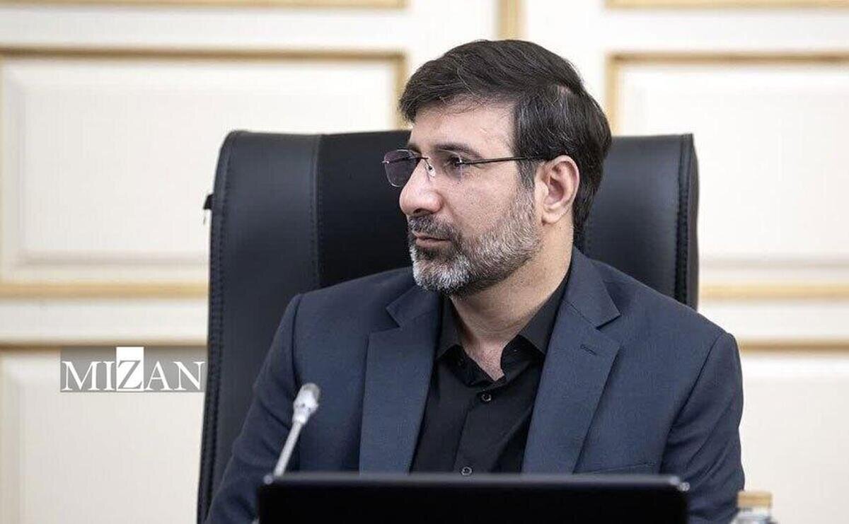 گفت‌وگوی سخنگوی شورای نگهبان با پدر شهید ناظر «حسین بابری»