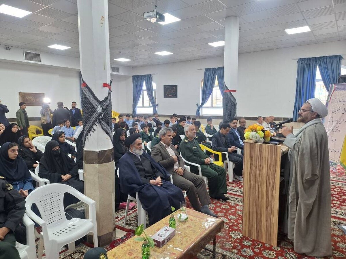 هیئت‌های صلح ویژه فرهنگیان و دانش‌آموزان در بیرجند افتتاح شد