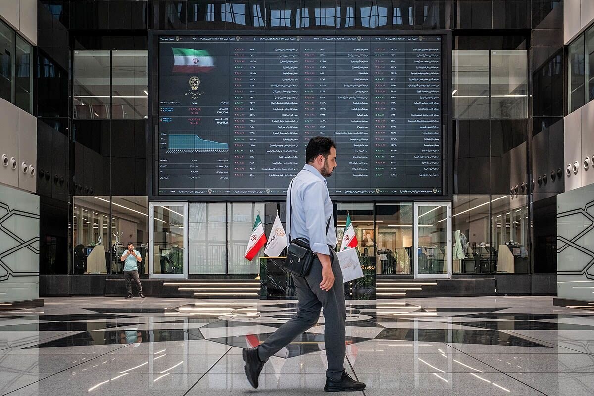 بورس در مدار رشد/ رنگ سبز به تالار شیشه‌ای بازگشت