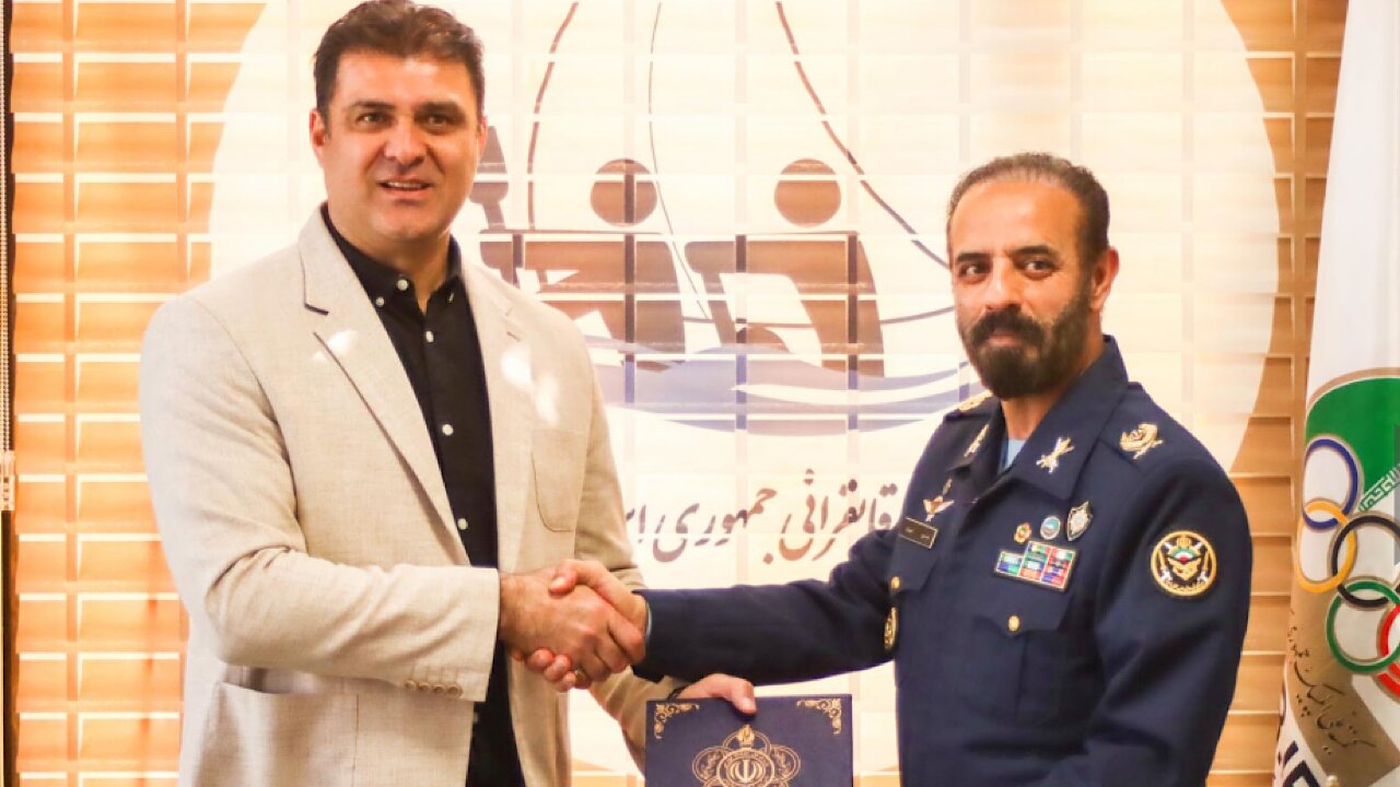 تفاهم‌نامه همکاری سازمان تربیت بدنی ارتش و فدراسیون قایقرانی امضا شد