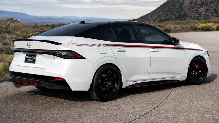 نیسان سنترا RS، لباس اسپرت با تن سدان اقتصادی با حال و هوای نیسمو