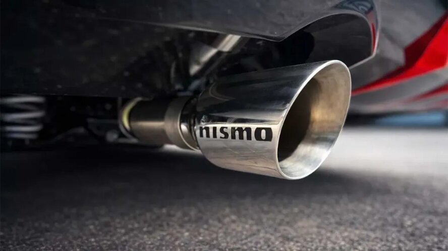 نیسان سنترا RS، لباس اسپرت با تن سدان اقتصادی با حال و هوای نیسمو