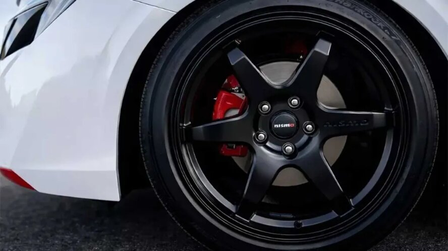 نیسان سنترا RS، لباس اسپرت با تن سدان اقتصادی با حال و هوای نیسمو