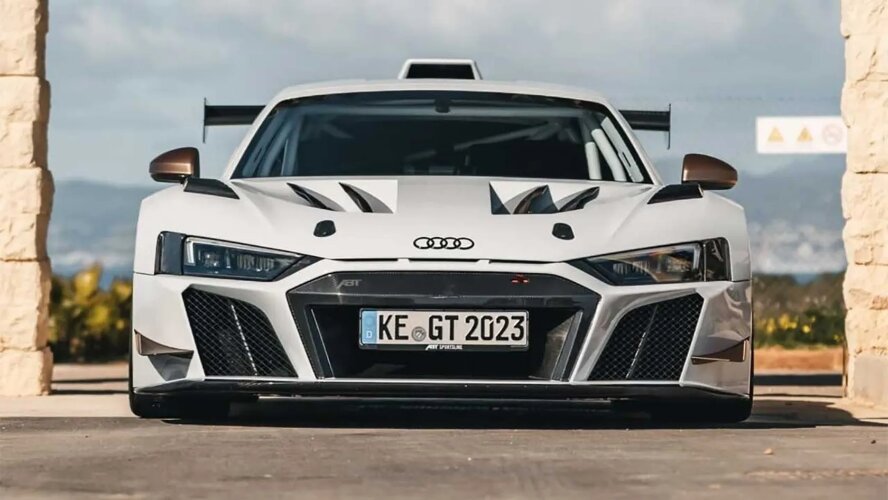 بازگشت آتشین آئودی R8 از دنیای مردگان با ابرخودروی ABT