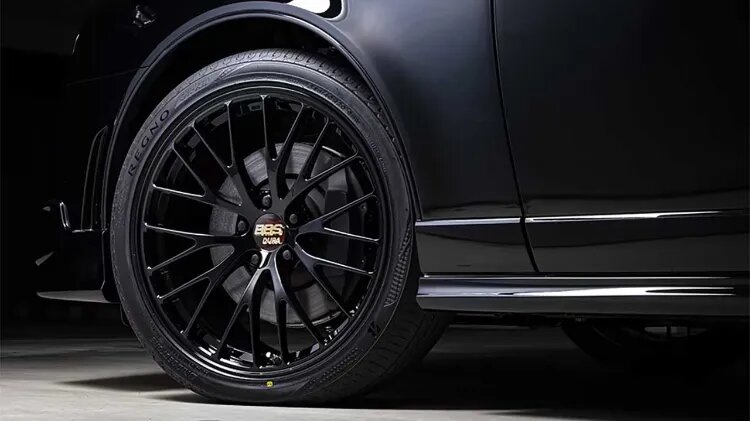 تیونینگ تویوتا سنچوری، افزایش جذابیت سدان لوکس ۲۰۰ هزار دلاری