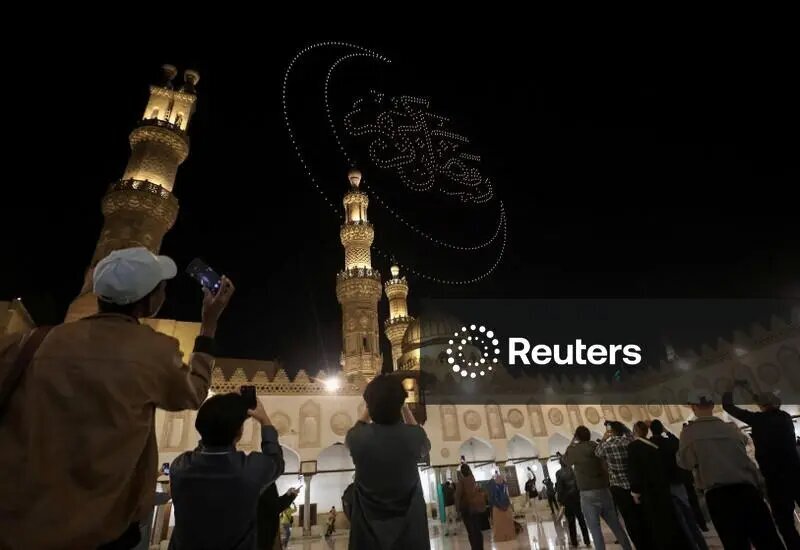 رمضان کریم بهسبک الازهر با نمایش پهپادی