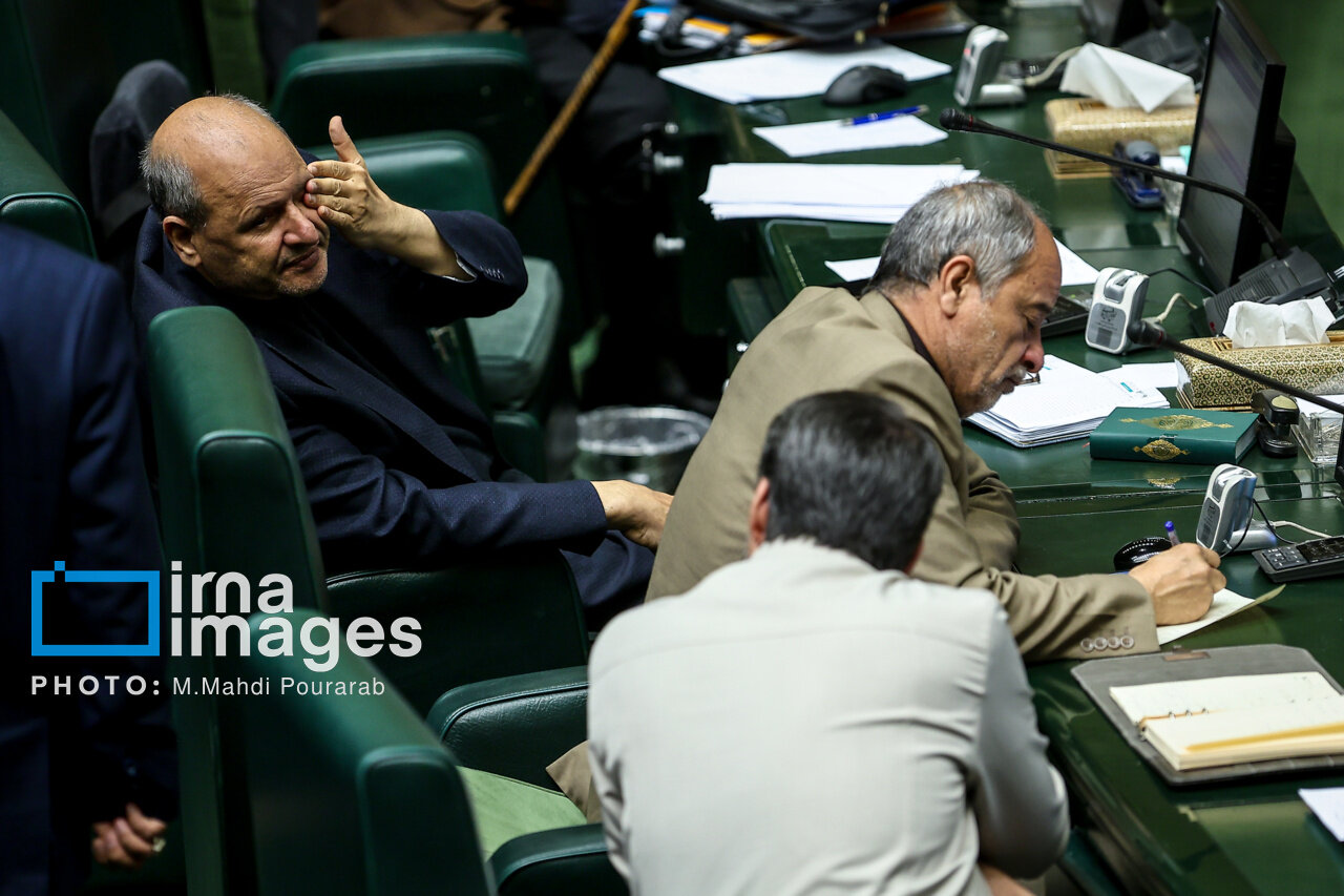 عکس/ جلسه علنی مجلس شورای اسلامی 28 بهمن