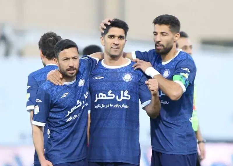 بدترین پاسخ به تردید نقل و انتقالاتی پرسپولیس!