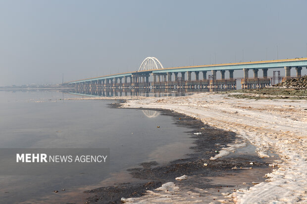 نجات دریاچه ارومیه از مسیر همکاری مردم میگذرد