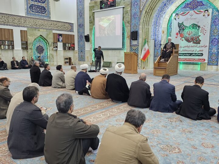 آیین اربعین شهدای دیماه در مهدیه سنندج برگزار شد