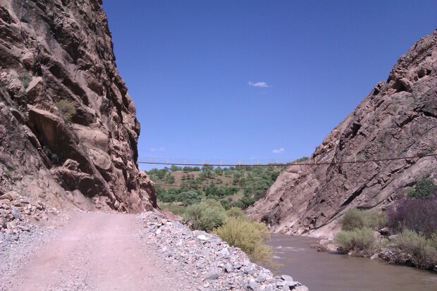 شهرستان دلفان و دو دهه انتظار روی خط محرومیت