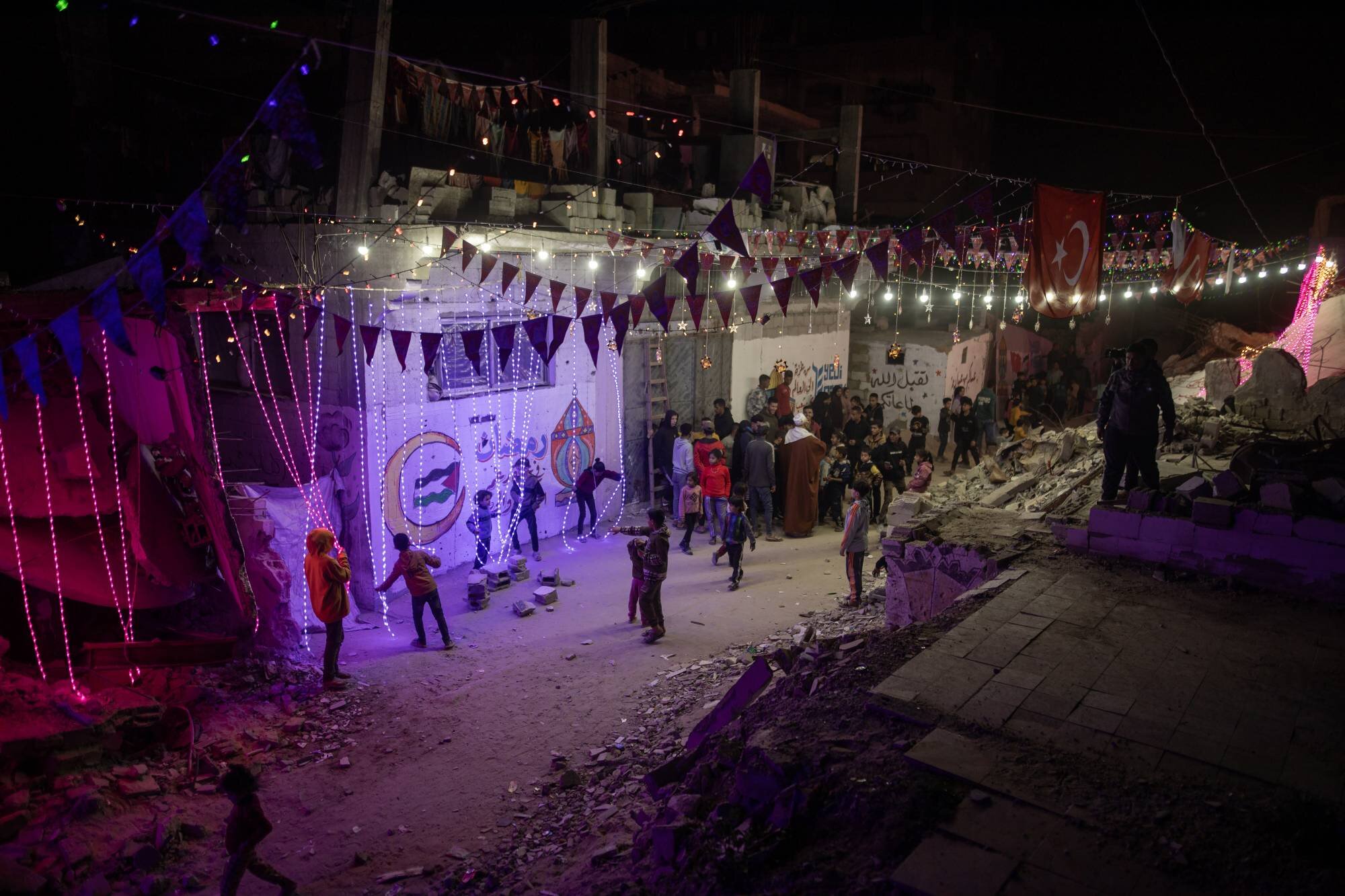 استقبال ساکنان نوار غزه از ماه مبارک رمضان+ تصاویر