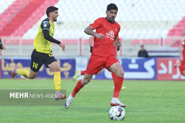 دو بازیکن تراکتور در بین بهترینهای مرحله گروهی لیگ نخبگان