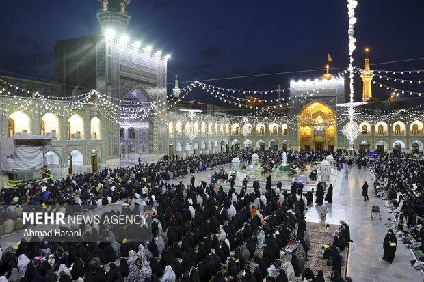 ویژه برنامه های حرم مطهر امام رضا(ع) در ماه مبارک رمضان اعلام شد