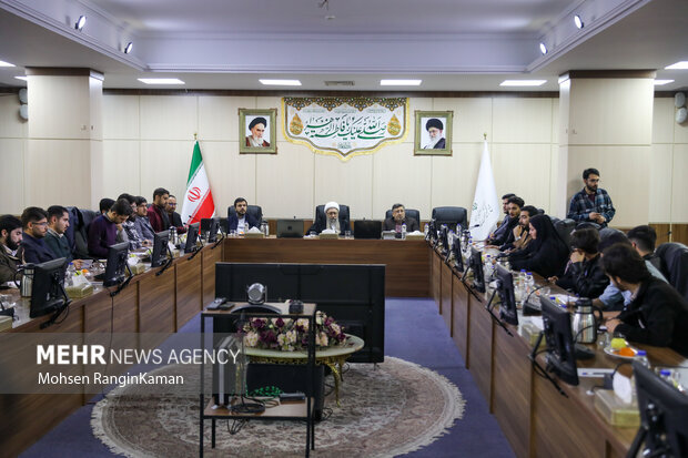 ادامه بررسی پیشنویس سیاستهای پولی و بانکی در مجمع تشخیص مصلحت نظام