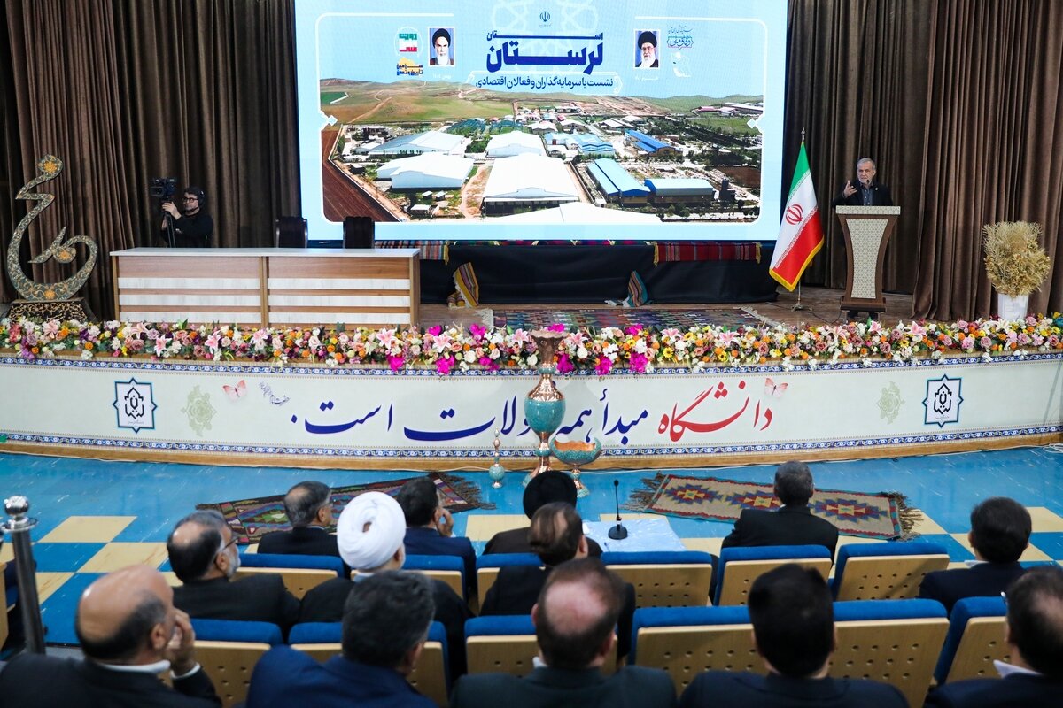 رئیس جمهور: به مردم وعده دروغ نمی‌دهیم