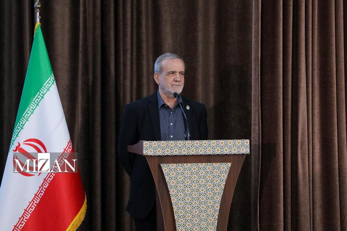 پزشکیان: راه برونرفت از وضعیت موجود در گفتوگوی علمی، عقلانی و مستمر نهفته است