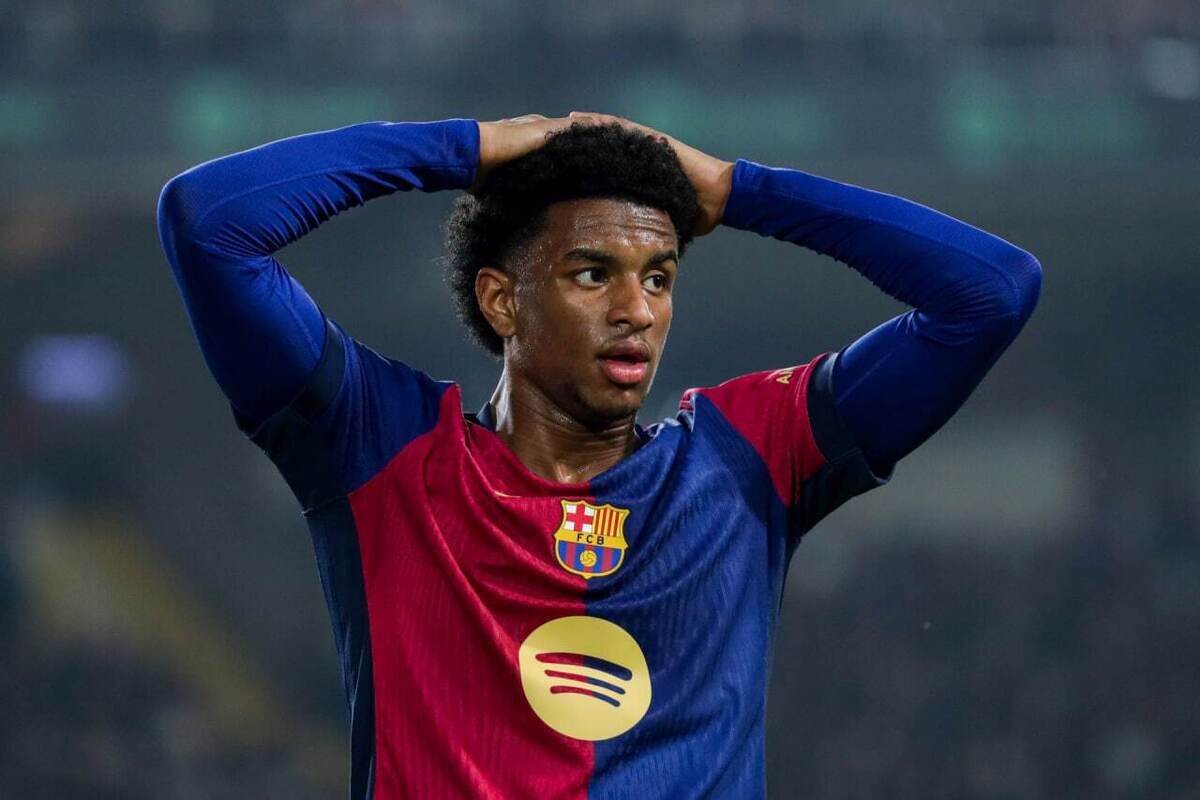 علاقه باشگاه منچستریونایتد به جذب مدافع بارسلونا