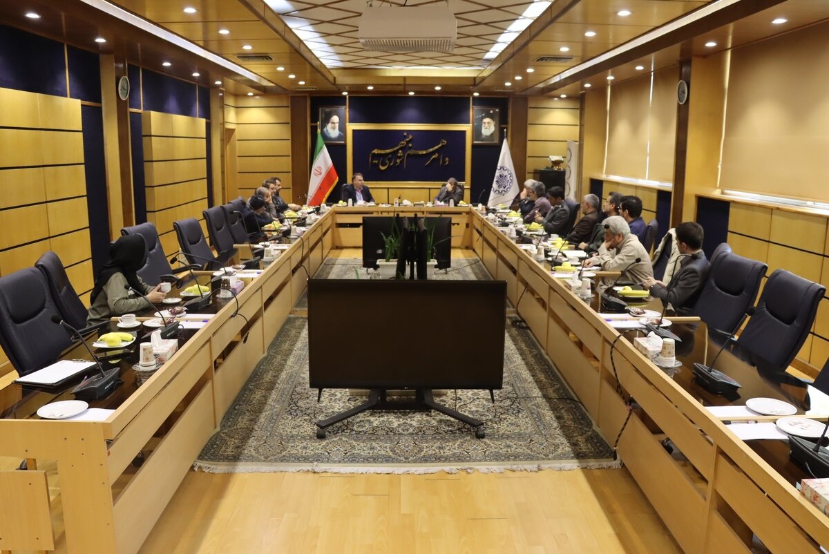 بازدید معاون وزیر نفت از ظرفیت‌های پژوهشی و فناورانه دانشگاه صنعتی شریف