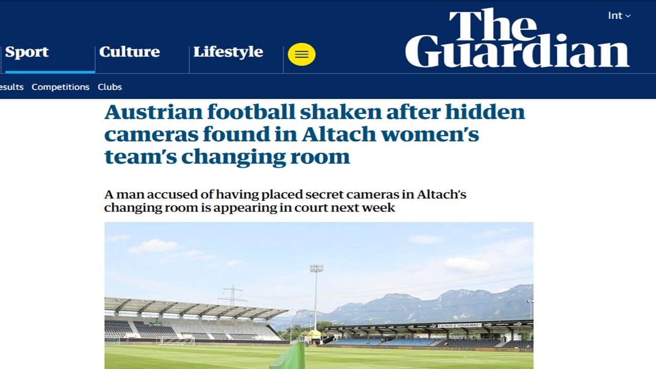 کشف دوربین مخفی در رختکن زنان فوتبالیست