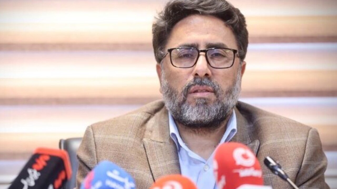  در بیش از یک سال گذشته تا کنون، یک متر مجوز در حریم ندادیم