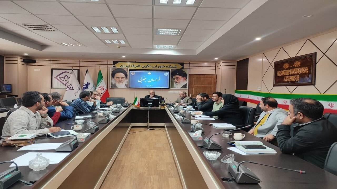 تدارک ۱۰ ویژه‌برنامه تلویزیونی و رادیویی شبکه خاوران برای ماه ضیافت الهی