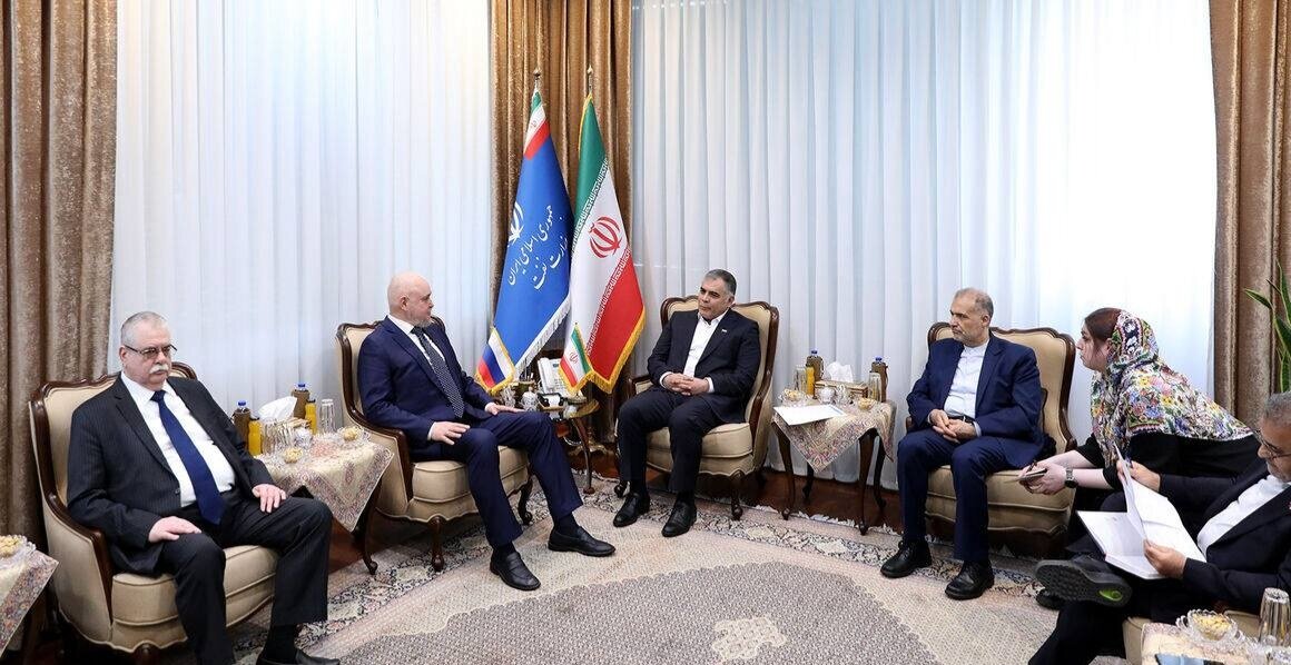 تعاملات ایران و روسیه می‌تواند بسیار راهگشا باشد