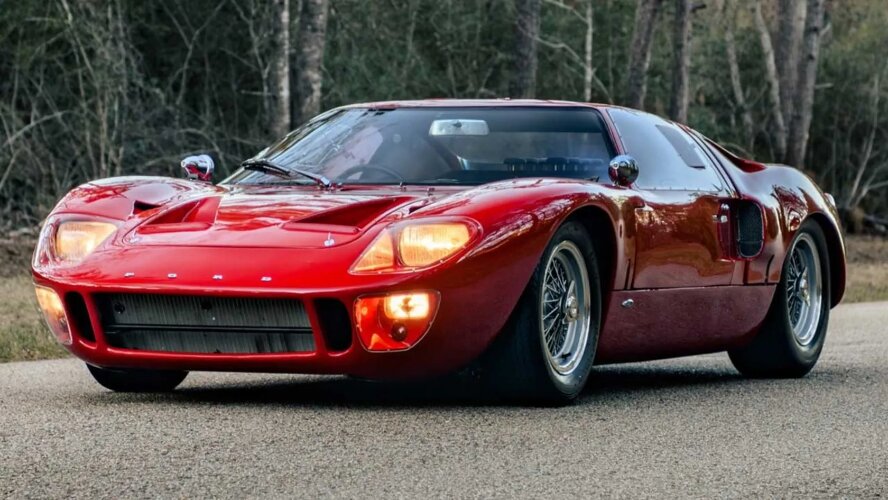 حراج فورد GT40، از پیست لمان تا خیابان با جواهر ۸ میلیون دلاری