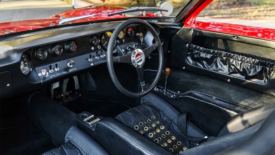 حراج فورد GT40، از پیست لمان تا خیابان با جواهر ۸ میلیون دلاری