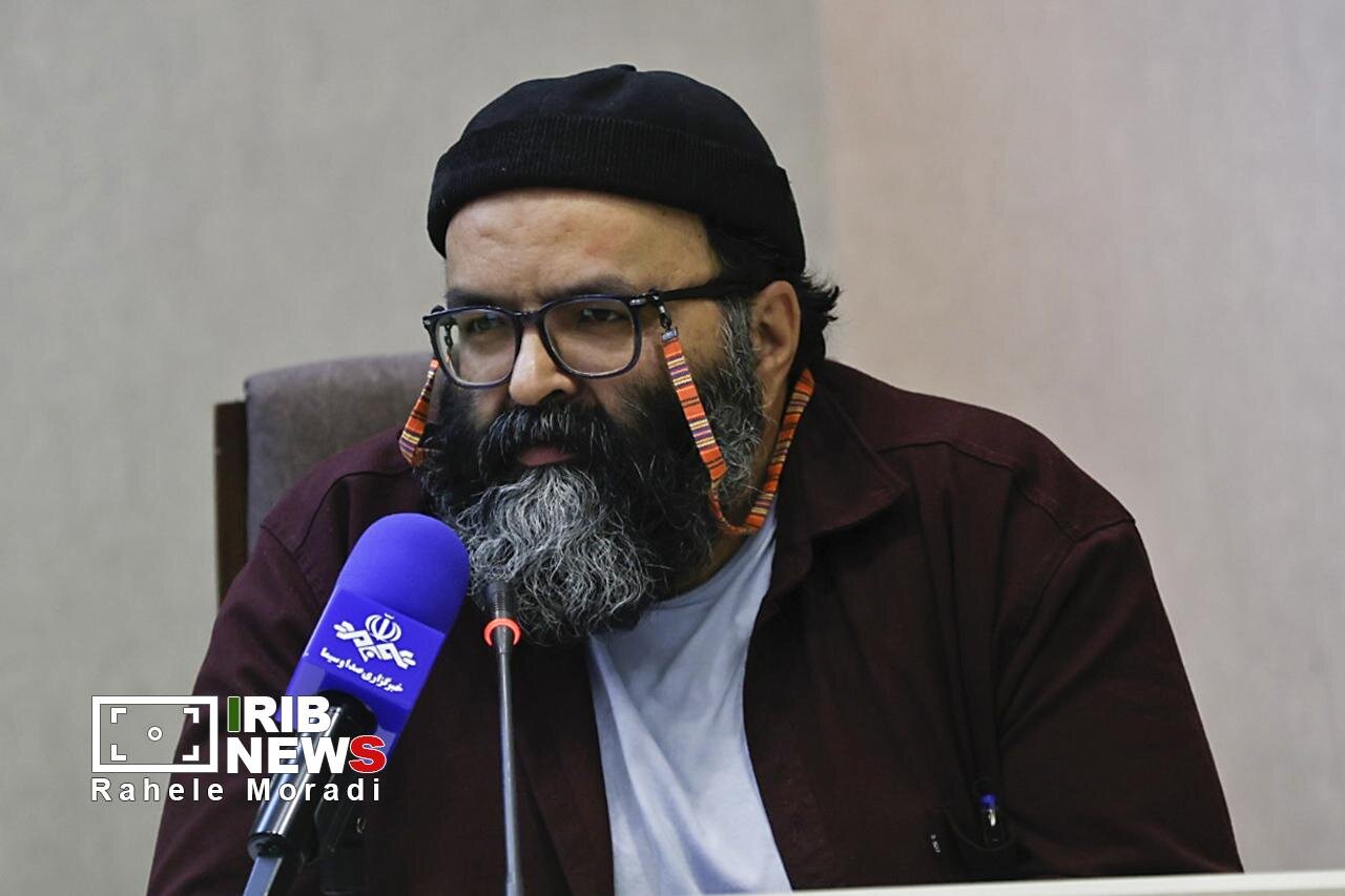 آیین اهدای نشان سروسیمین «پارسی جان»